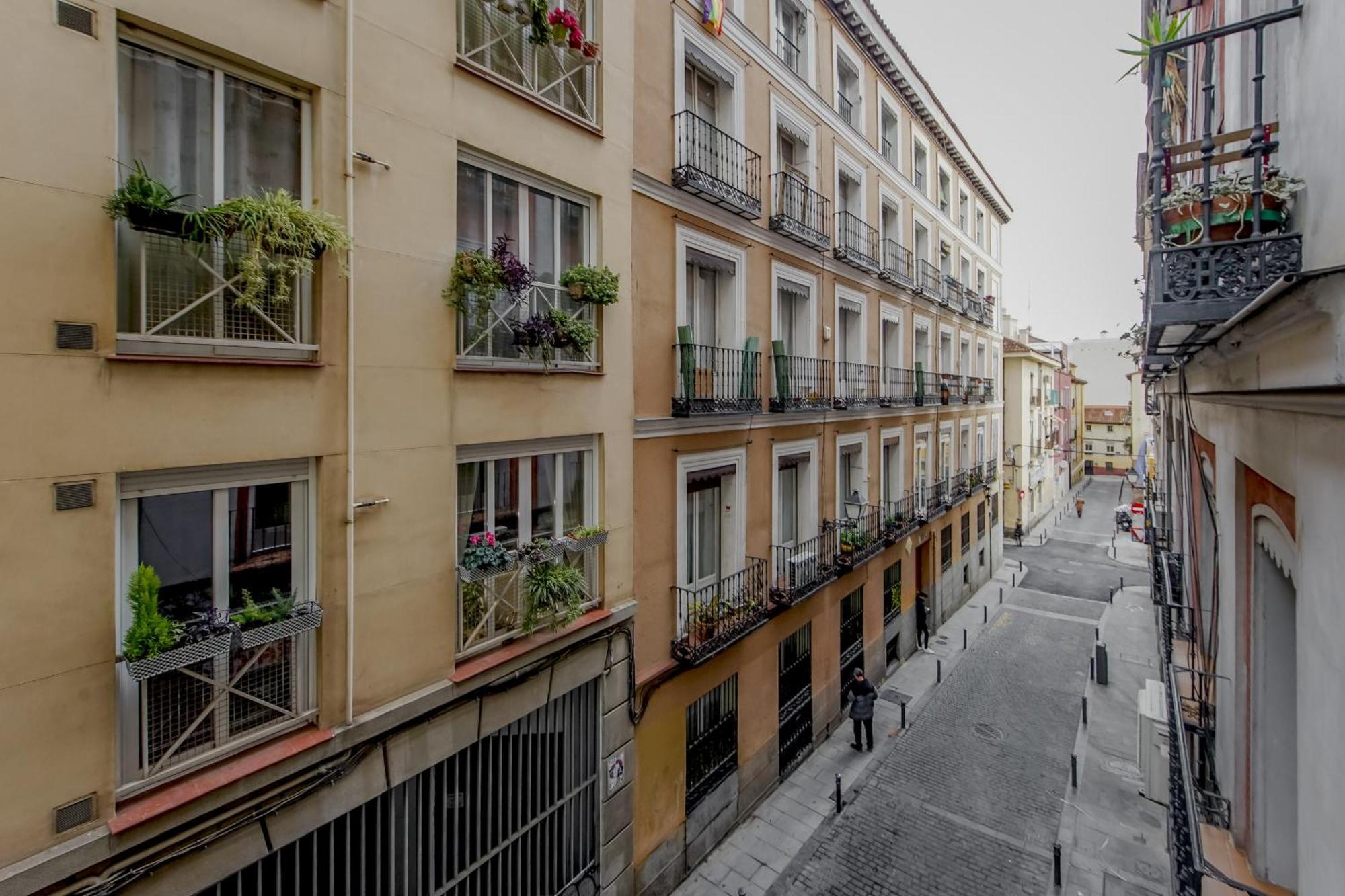Modern Apt Para 6Pax En La Plaza De Tirso-Centro E1 Мадрид Екстер'єр фото