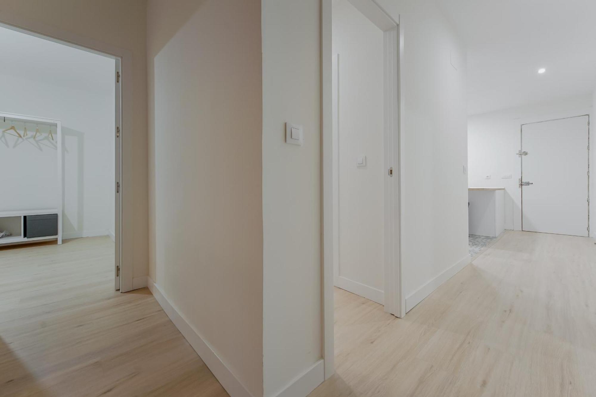 Modern Apt Para 6Pax En La Plaza De Tirso-Centro E1 Мадрид Екстер'єр фото