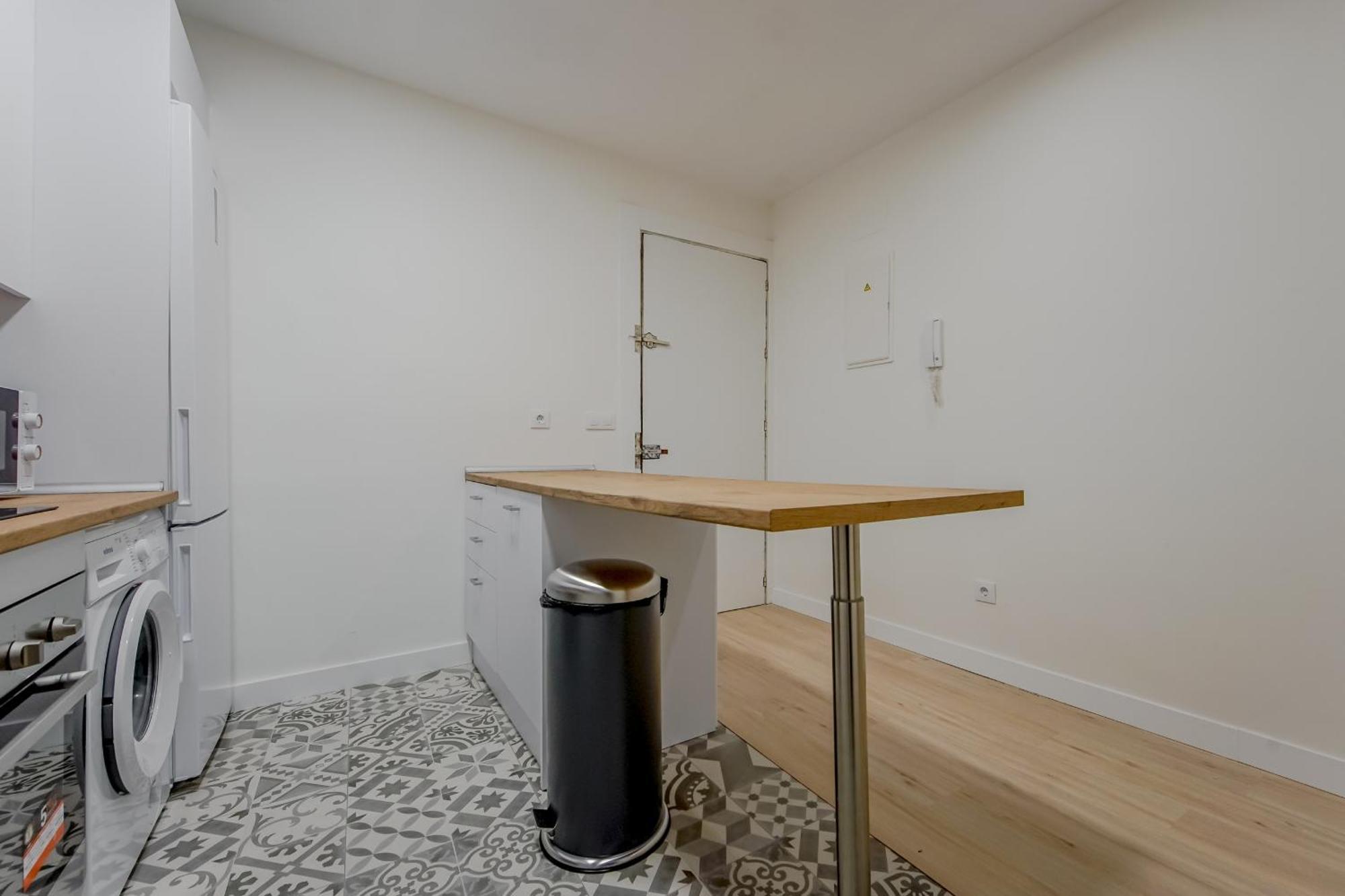 Modern Apt Para 6Pax En La Plaza De Tirso-Centro E1 Мадрид Екстер'єр фото